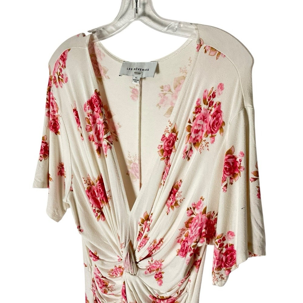 Les Reveries‎ Twist-Front Drape Floral Dress - Picture 3 of 9